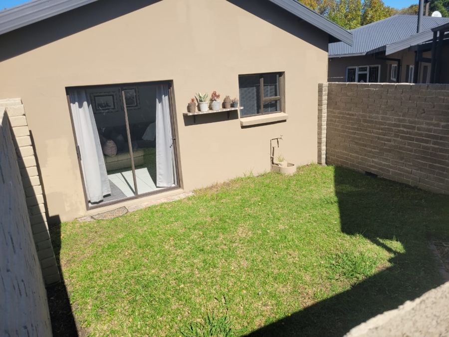 5 Bedroom Property for Sale in Panorama Free State